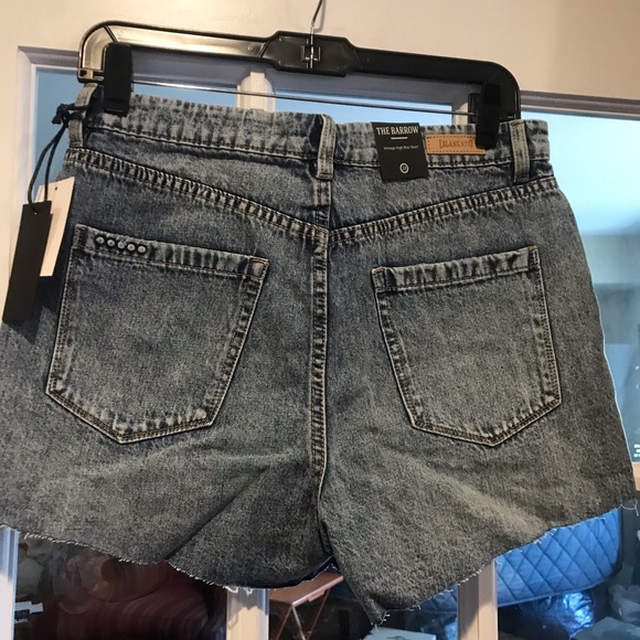 BlankNYC shorts - Picture 2 of 2